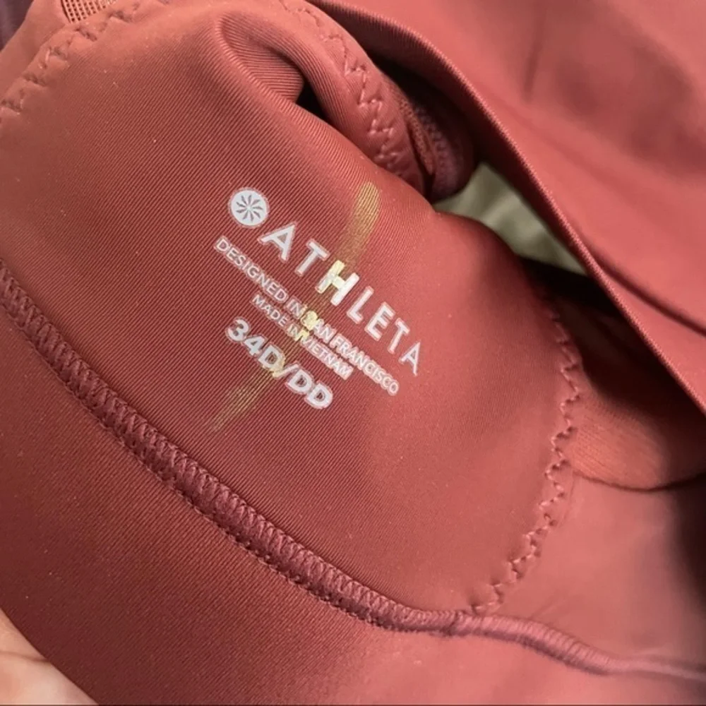 Athleta hustle sports bra rust‎ brown size 34 D/DD